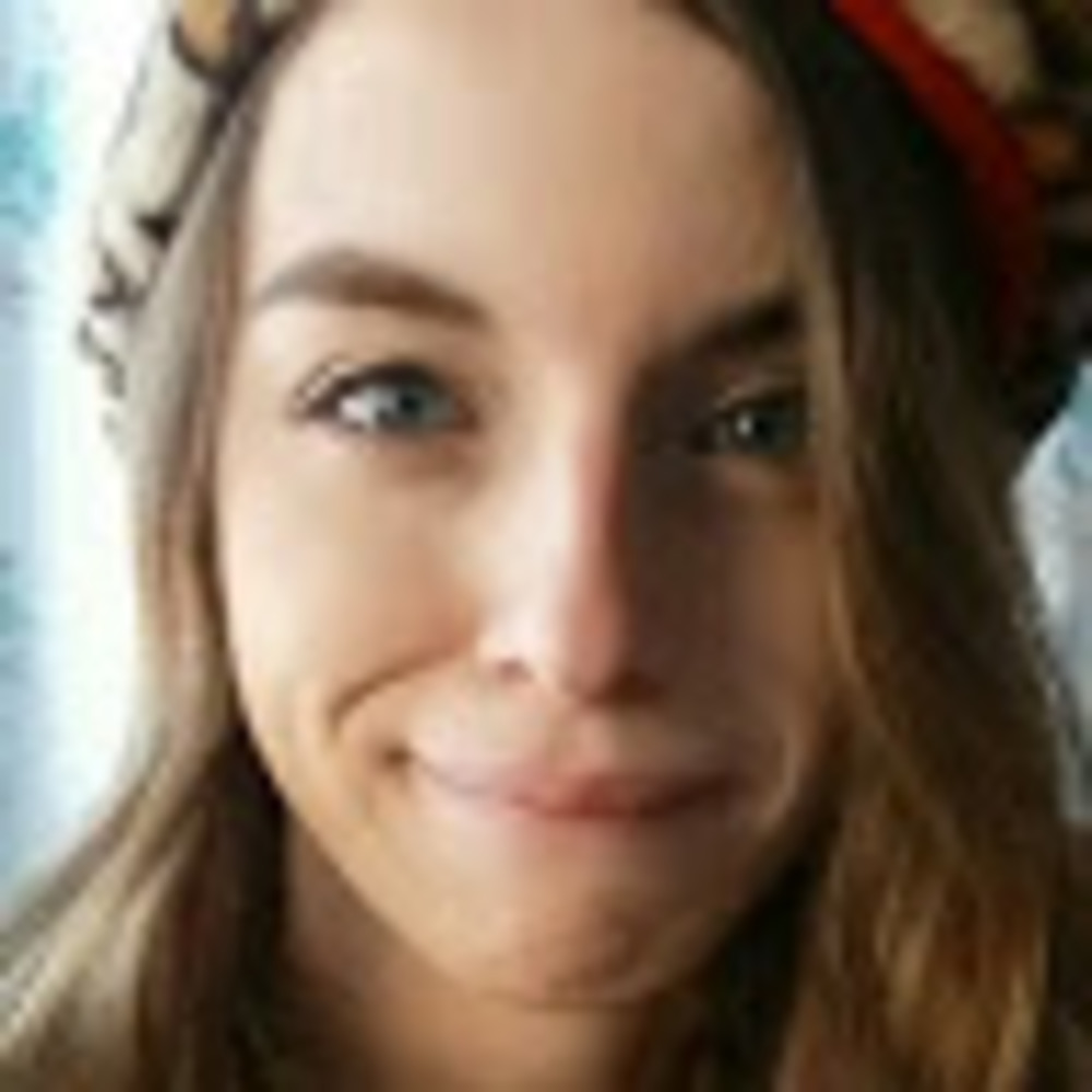 Meet your Posher, Cassie